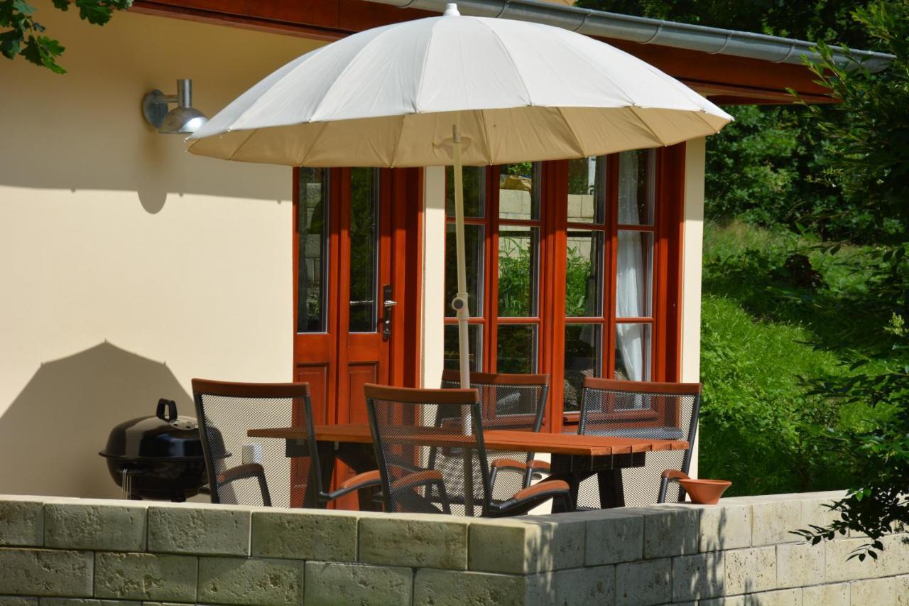 Bungalows Am Waldessaum Bei Hohenzieritz Buitenkant foto