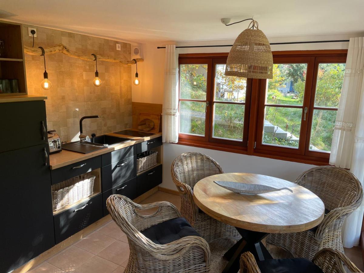Bungalows Am Waldessaum Bei Hohenzieritz Buitenkant foto